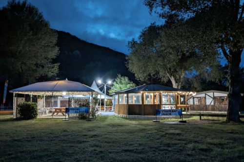 restaurant_el_lago_camping-du-lac_eygliers_03